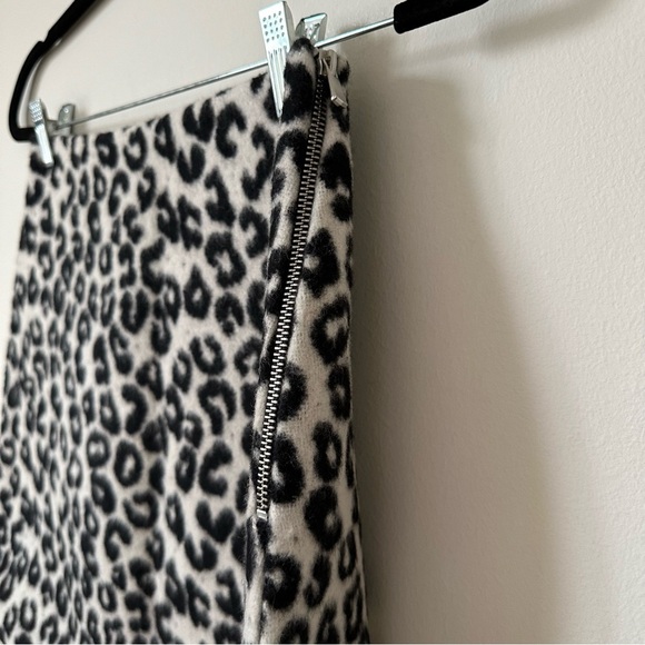 NWT Maje Jazara Snow Leopard Wool Mini Skirt Size 36 - Picture 9 of 15